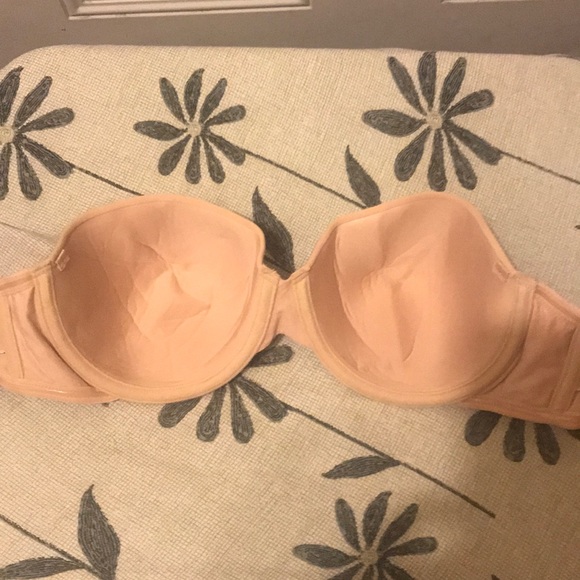 Victoria’s Secret bra 36D - Picture 3 of 5